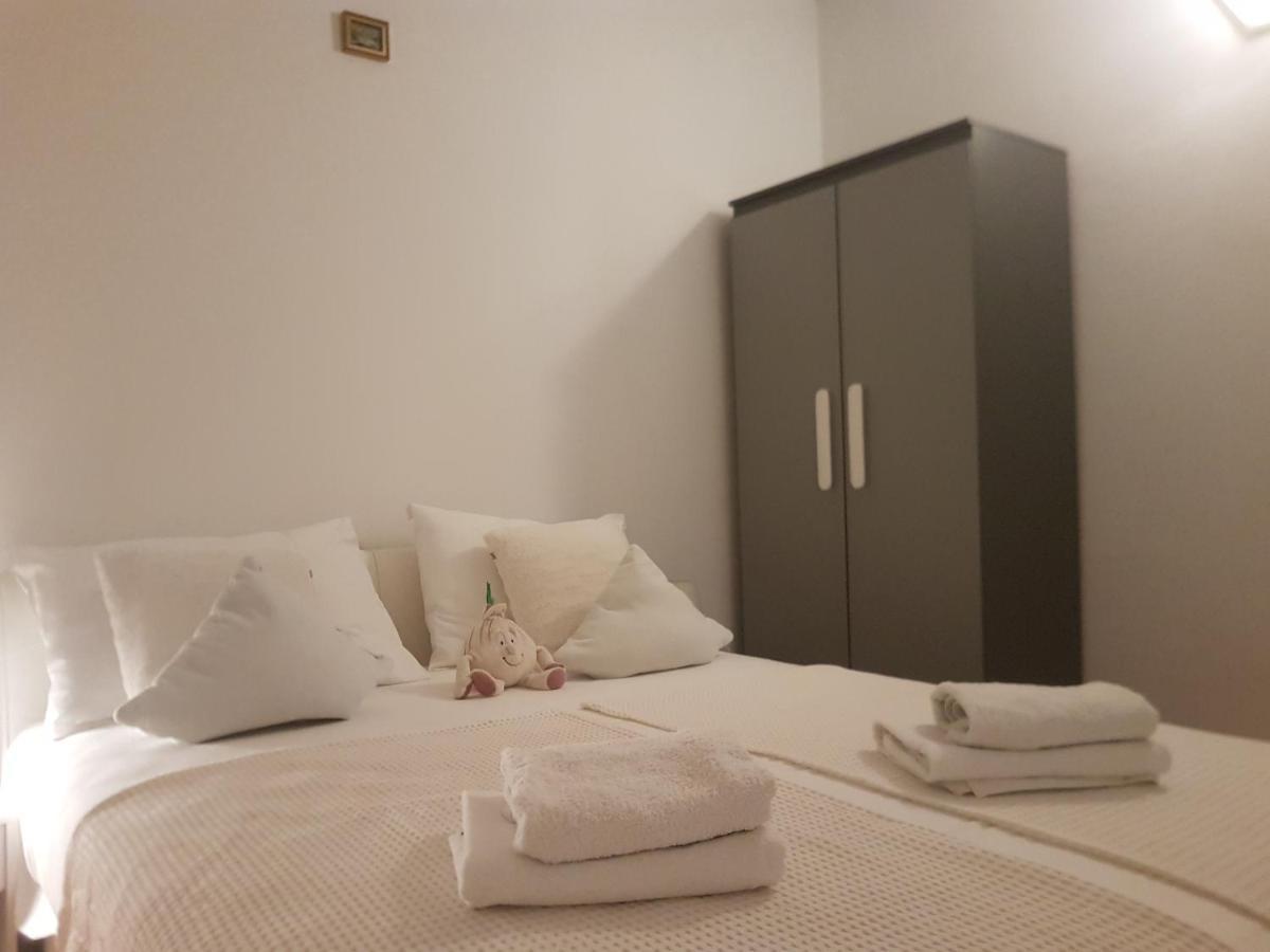 Barun Apartments Kaštela 外观 照片